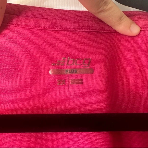 BCG Short Sleeve V-neck Athletic Tshirt - Picture 4 of 7